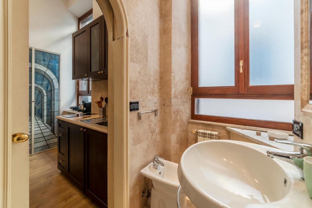 Piazza Di Spagna Elegant Apartment 罗马 外观 照片